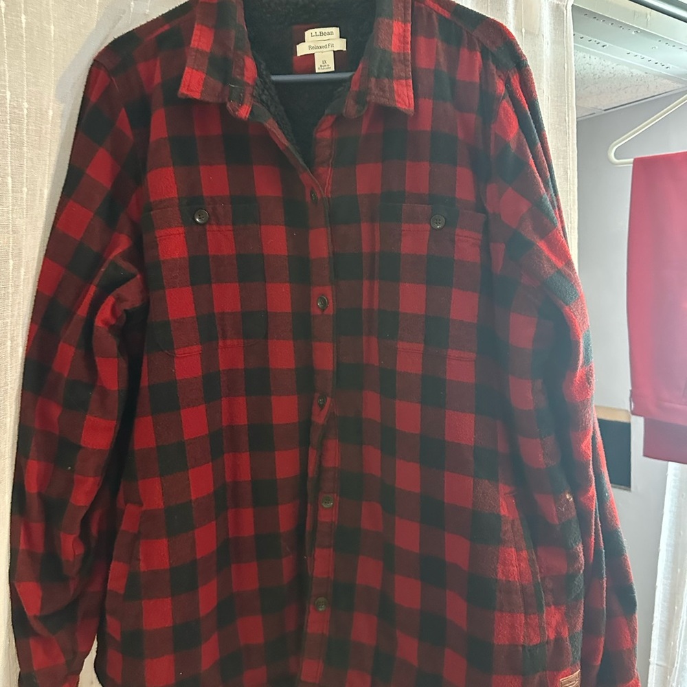 L.L. Bean Relaxed Fit Red and Black Jacket